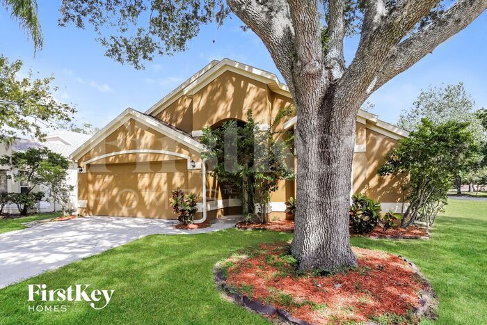 1597 Crawford Dr in Apopka, FL - Building Photo