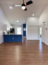 3651 N Goldenrod Rd, Unit F208 in Winter Park, FL - Building Photo - Building Photo