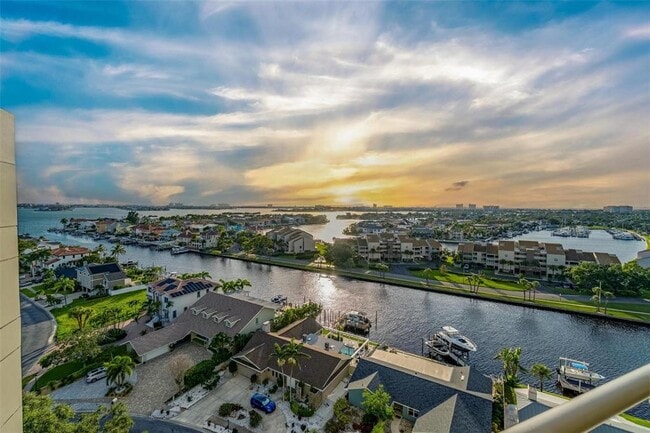 property at 5950 Pelican Bay Plaza S