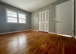 2813 64th Ave N in Minneapolis, MN - Building Photo - Building Photo