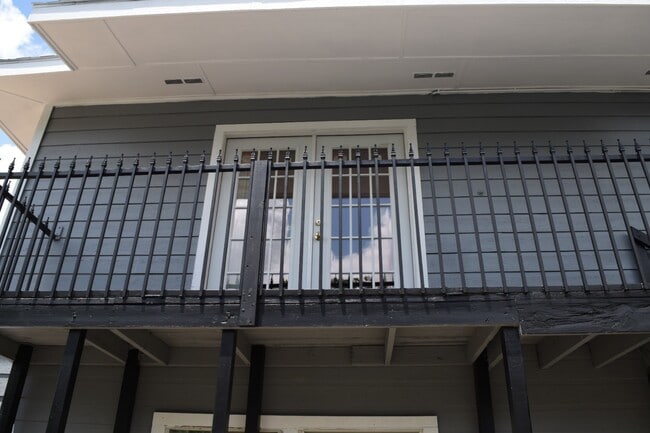 7715 Glover St in Houston, TX - Building Photo - Building Photo