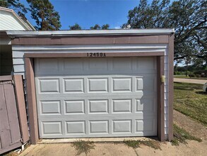 12459 W Village Dr in Houston, TX - Building Photo - Building Photo