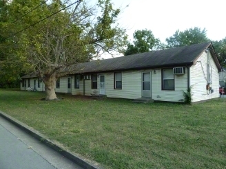 330-340 Jackson St in Murfreesboro, TN - Building Photo