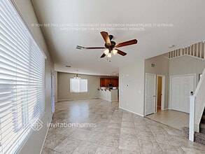 9333 Colorful Rainbow Ave in Las Vegas, NV - Building Photo - Building Photo