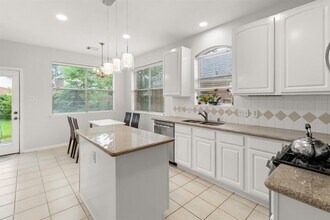 4434 Casey Cir in Sugar Land, TX - Building Photo - Building Photo