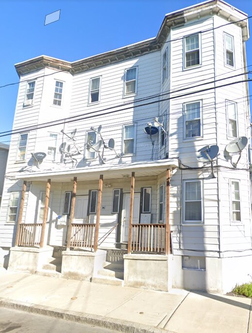 200 Congress Ave Apartments and Nearby Chelsea Apartments For Rent