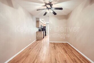 2256 S Dexter St in Denver, CO - Building Photo - Building Photo