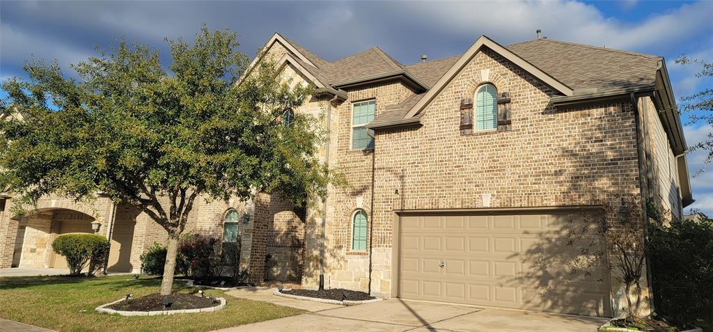 25229 Forest Ledge Dr in Porter, TX - Building Photo