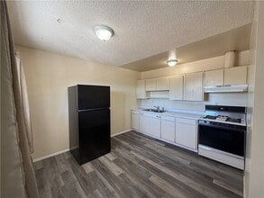 301 Copper St in Kingman, AZ - Building Photo - Building Photo