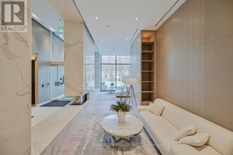 370 Martha St in Burlington, ON - Building Photo - Building Photo