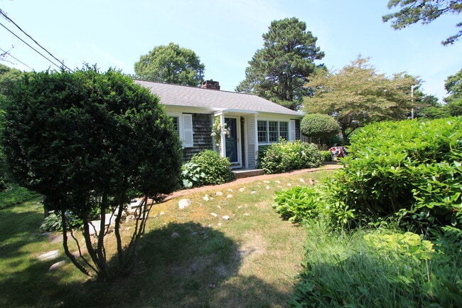 property at 39 Wing Blvd W