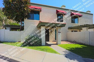 8449 S 48th St in Phoenix, AZ - Building Photo - Building Photo