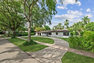 743 Aledo Ave in Coral Gables, FL - Building Photo - Building Photo