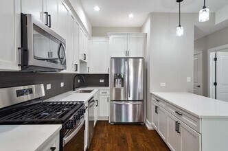 6520 S Minerva Ave in Chicago, IL - Building Photo - Building Photo