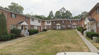 1819 Henry Ave in Winchester, VA - Building Photo