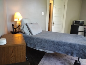 3316 Renick St in St. Joseph, MO - Building Photo - Building Photo