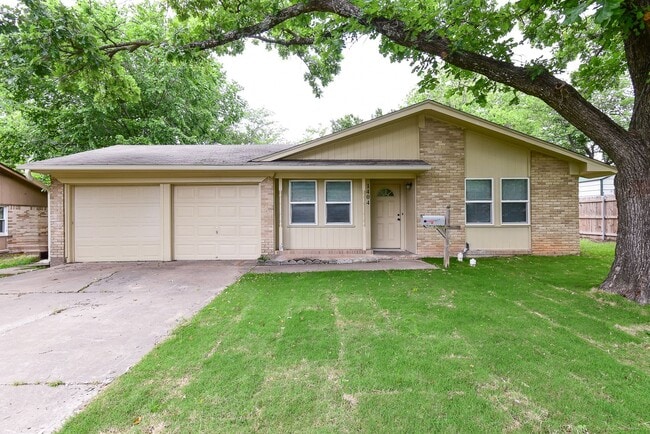 property at 1404 Williamsburg Rd