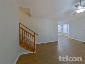 42 Jubilee Dr in Douglasville, GA - Foto de edificio - Building Photo