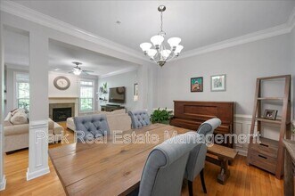 221 Towne Ridge Ln in Chapel Hill, NC - Building Photo - Building Photo