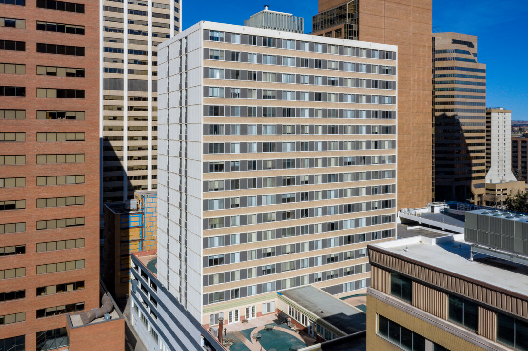 Terrace Gardens in Calgary, AB - Building Photo