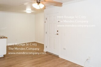 9909 Azuaga St in San Diego, CA - Building Photo - Building Photo