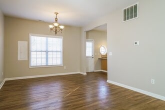 1863 Birmingham Dr in Hillsborough, NC - Building Photo - Building Photo