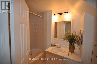 30 Corby Crescent in Brampton, ON - Building Photo - Building Photo