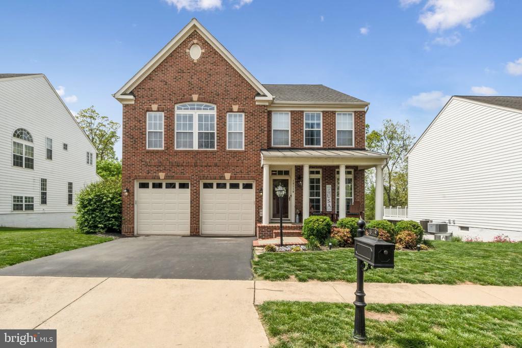 18119 Camdenhurst Dr in Gainesville, VA - Building Photo