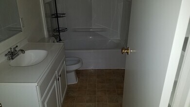 9915 Zitto Ln in Los Angeles, CA - Building Photo - Building Photo