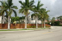 3701-3705 S Olive Ave in West Palm Beach, FL - Foto de edificio - Building Photo