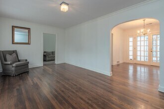 537 Eastbourne Pl in Memphis, TN - Building Photo - Building Photo