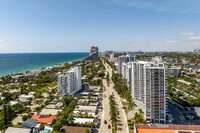 Vantage View Condominium in Fort Lauderdale, FL - Foto de edificio - Building Photo