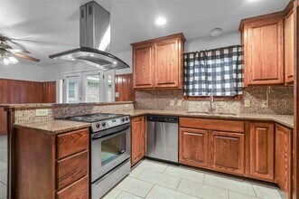 810 Linwood Dr in Denton, TX - Building Photo - Building Photo