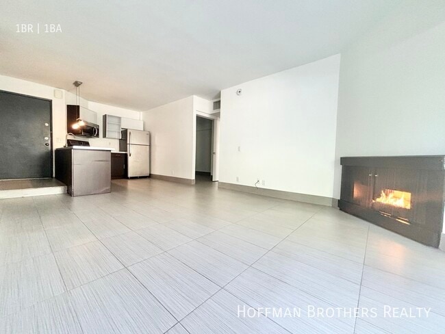 property at 3947 Los Feliz Blvd