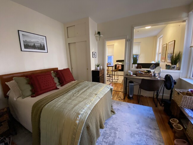 69 Myrtle St, Unit 5