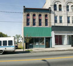 1213 Hull St in Richmond, VA - Building Photo - Building Photo