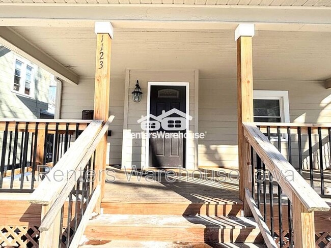 1123 24th St in Des Moines, IA - Building Photo - Building Photo