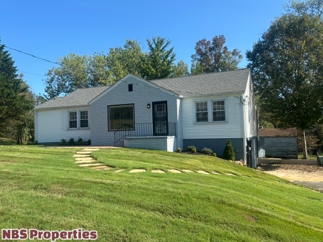 property at 5302 Villa Rd