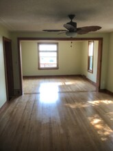 701 E 8th St in Duluth, MN - Foto de edificio - Building Photo