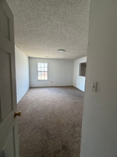 6001 Hickory Cove in Memphis, TN - Foto de edificio - Building Photo