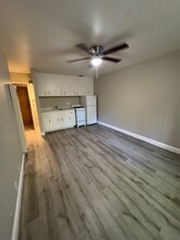 5499 Claremont Ave in Oakland, CA - Building Photo - Building Photo