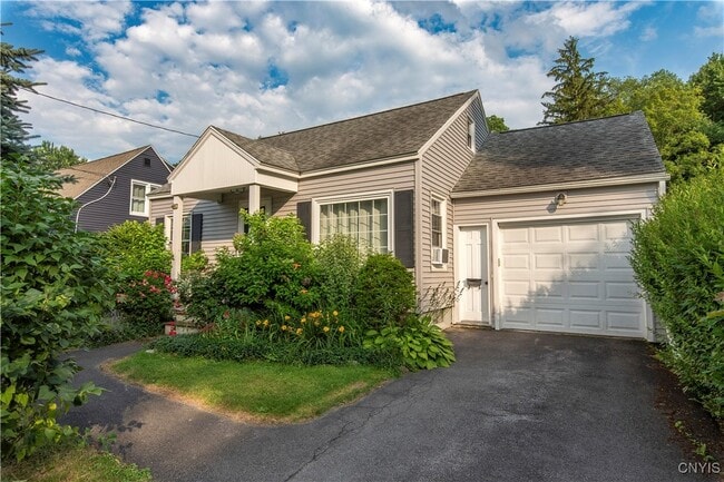 property at 67 Merritt Pl