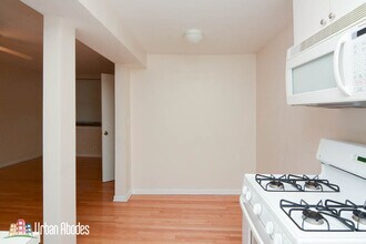 3729 N Clifton Ave in Chicago, IL - Building Photo - Building Photo