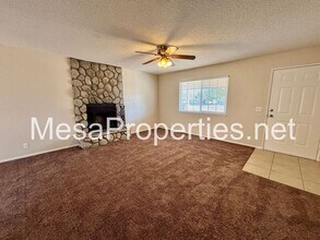 22810 Nalatapa Rd in Apple Valley, CA - Building Photo - Building Photo