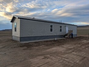 39021 Holly Ln in Steamboat Springs, CO - Building Photo - Building Photo