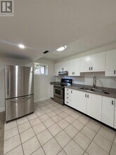 36 Umbria Crescent in Vaughan, ON - Building Photo - Building Photo