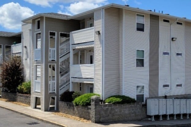 Parkland Apartments