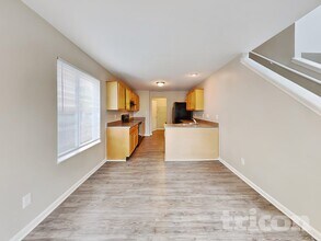 6633 Dunsdin Dr in Plainfield, IN - Foto de edificio - Building Photo