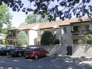 Ardglen Gardens in Ardmore, PA - Foto de edificio - Building Photo