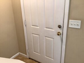5710 Waterpoint Dr in Browns Summit, NC - Building Photo - Building Photo
